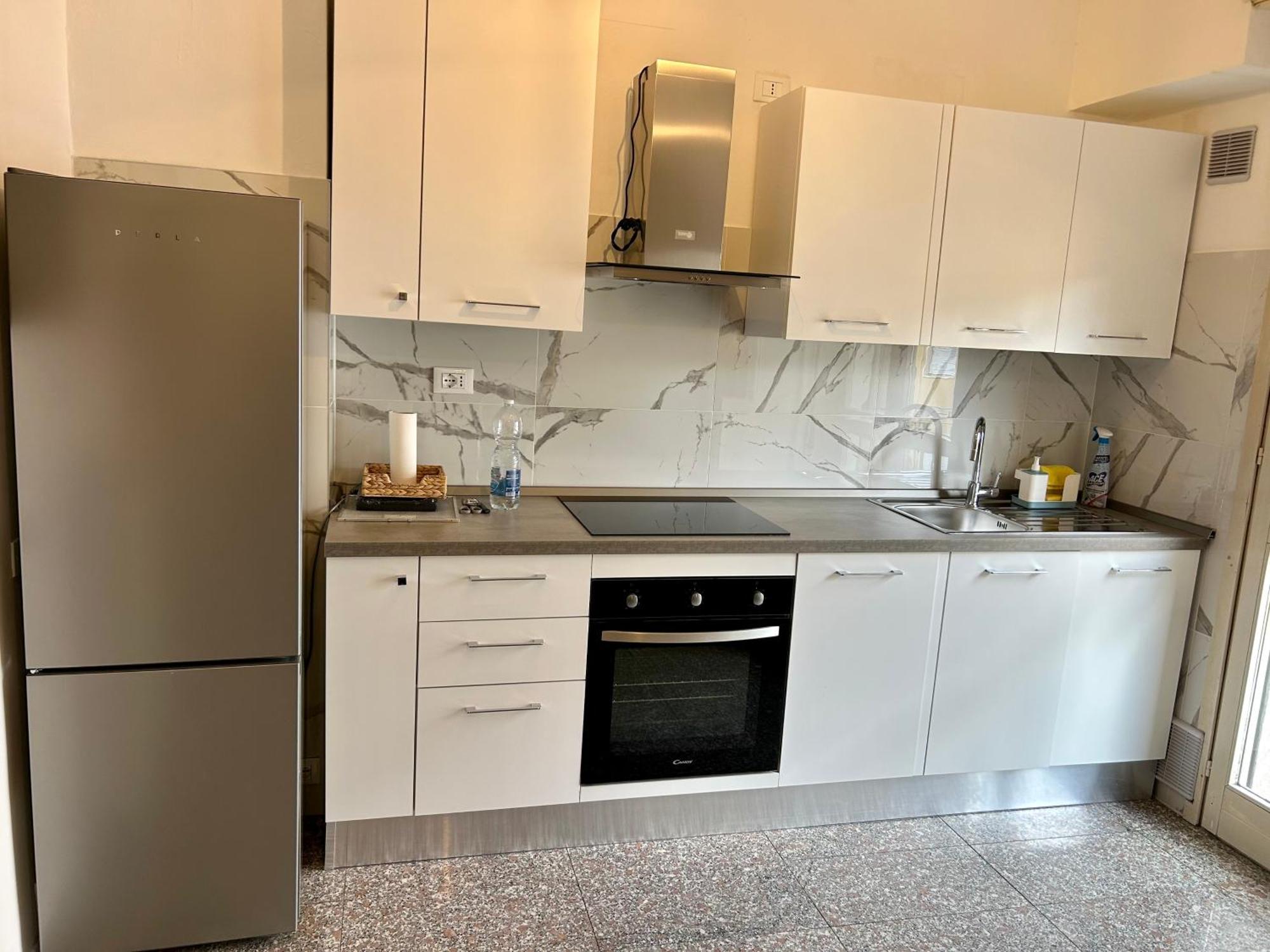Bed Station -Self Check In- Bed and Breakfast Bergamo Exteriör bild
