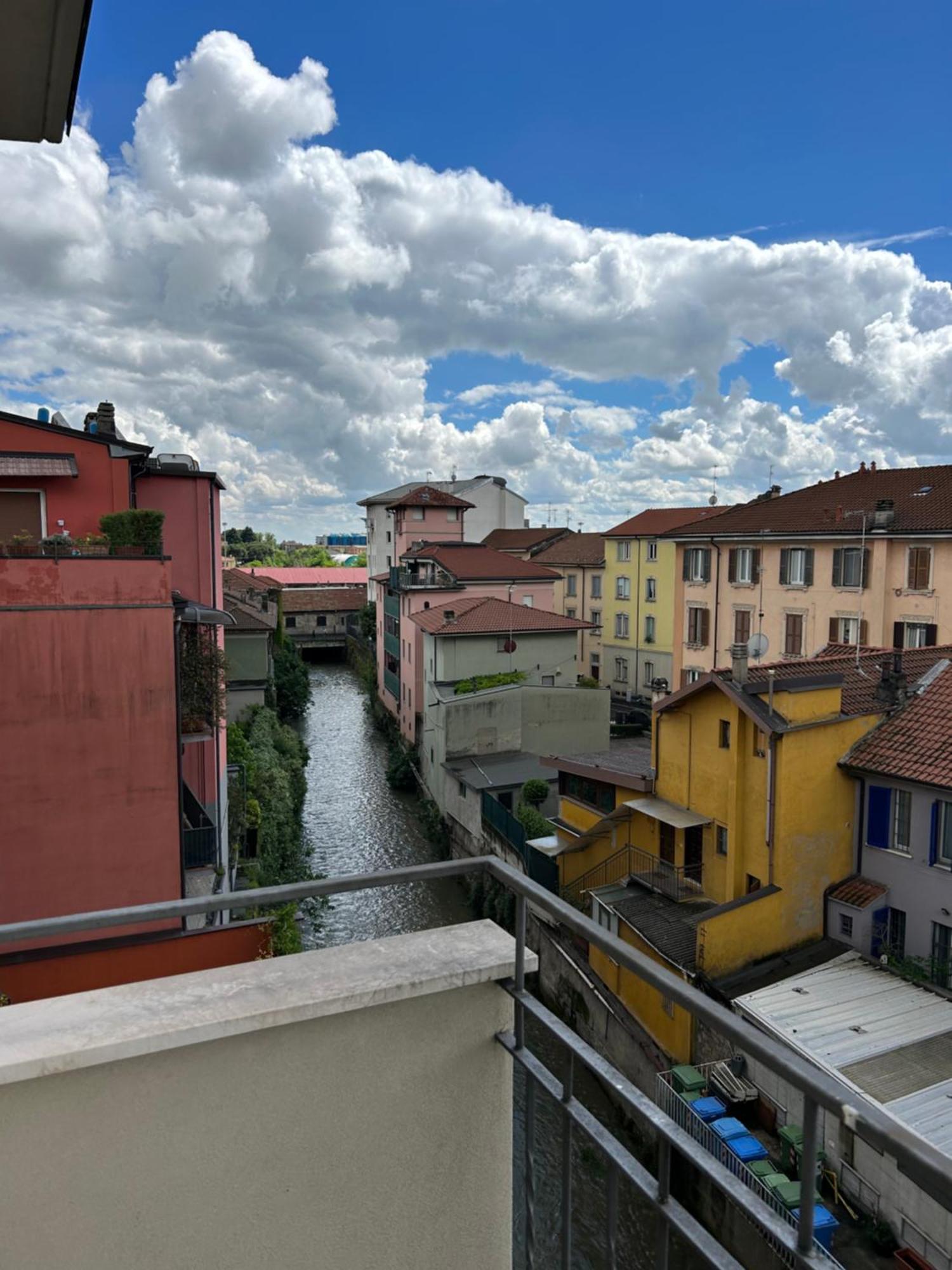 Bed Station -Self Check In- Bed and Breakfast Bergamo Exteriör bild